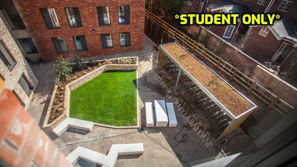 Student Only Zeni Ensuite Rooms, Colchester Ngoại thất bức ảnh