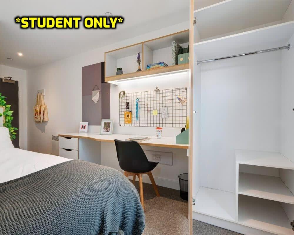 Student Only Zeni Ensuite Rooms, Colchester Ngoại thất bức ảnh